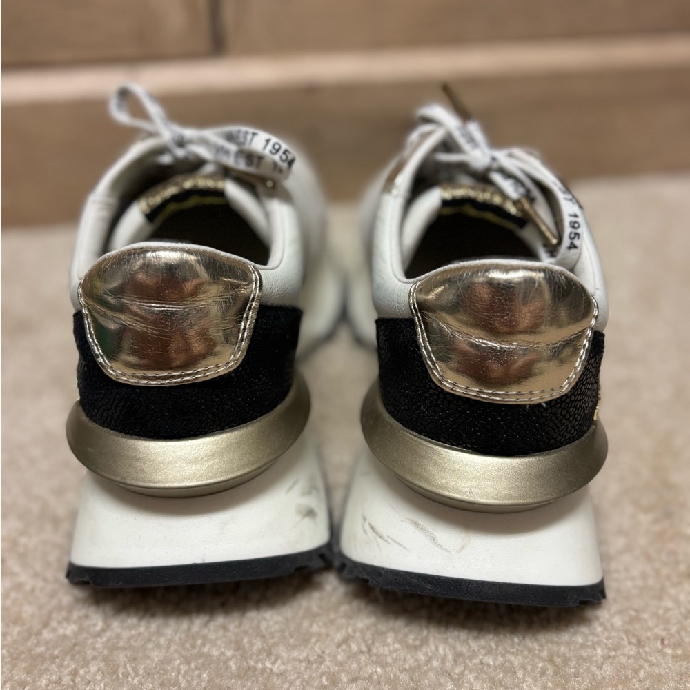 Vintage Havana White and Gold Star Sneakers - Picture 2 of 4